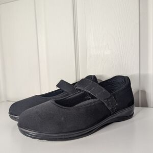 Orthofeet Womens Shoes Springfield  Mary Jane Black Size 7 Wide D